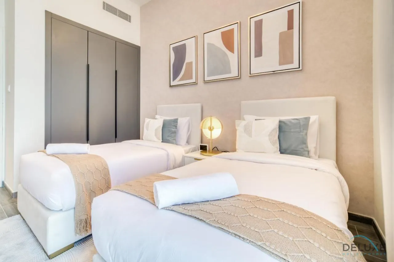 Exquisite 2Br With Assistant Room At Mesk 1 Midtown Dubai Production City By Deluxe Holiday Homes 0*,  איחוד האמירויות הערביות
